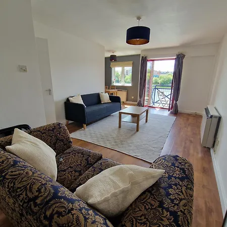 Wapping 700Sqft 2 Bedroom Apartment - South Facing Dockside Views - Secure Parking London Exterior photo